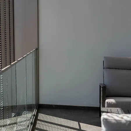 Nice Day 3 Bedroom City Residence Nicosia Exterior photo